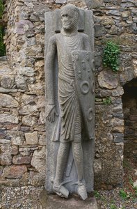 キャントウェルファダ、1330年頃（石灰岩） 作： Irish School