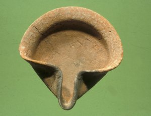 イスラエル石油ランプ（テラコッタ） 作： Iron Age