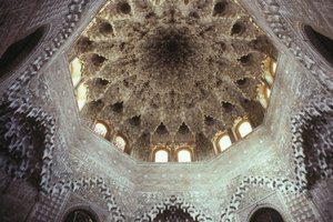 アベンセラヘスのホールの天井 作： Islamic School