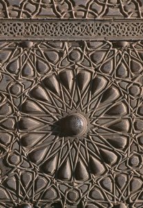 スルタンアルザヒルバルクのマドラサの扉、詳細（木）