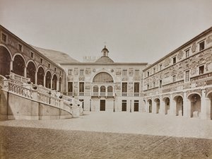 アルバム「Italie 1882, Naples, Pise, Gênes, Corniche」。モナコ皇太子宮殿の中庭 作： Italian Photographer