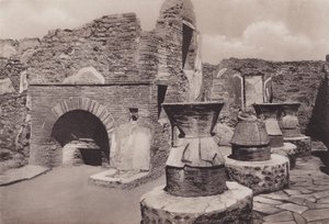 オーブンとミルズ、オーエンとミル 作： Italian Photographer