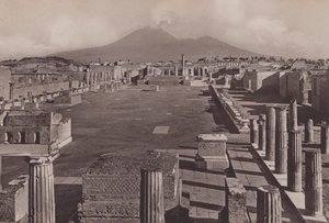 フォロ・シビレ、フォーラム（モノクロ写真 作： Italian Photographer