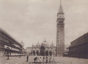 サンマルコ広場（モノクロ写真 作： Italian Photographer