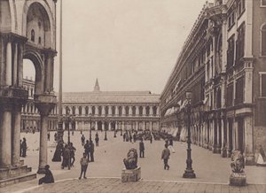 Piazza S Marco Dai Leoncini（モノクロ写真 作： Italian Photographer