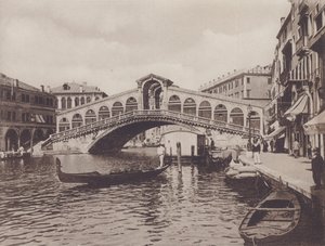 リアルト橋（モノクロ写真 作： Italian Photographer