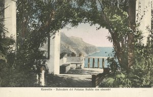 ラヴェッロ、イタリア、パラッツォルフォロのベルヴェデーレ 作： Italian Photographer