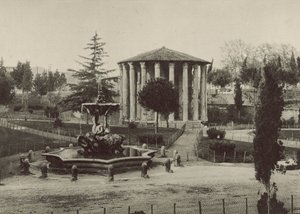 ヴェスタ神殿 作： Italian Photographer