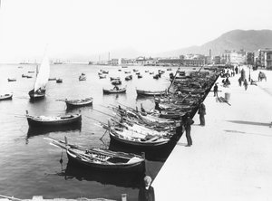 1920年頃、シチリア島パレルモ港 作： Italian Photographer