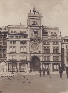 時計台（モノクロ写真 作： Italian Photographer