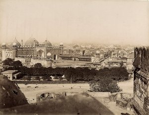 アグラの街とモティ・モスク（アグラ・フォート）の眺め、1890年頃（シルバーゼラチンプリント