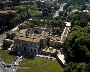イタリア・ローマのヴィラ・ジュリアの航空写真 作： Italian School