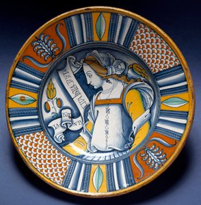 若い女性の肖像 イタリア、デルタで制作された陶板。1520年頃 フィレンツェ、バルジェッロ美術館 - 若い女性の肖像。イタリア、デルタで制作された陶板 1520年頃イタリア・フィレンツェ、バルジェッロ国立美術館 作： Italian School
