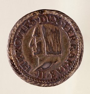 フェラーラ（Ferrara）の銀貨（テストーネ）：エルコーレ1世デステ公爵（ヘラクレス1世デステ）の時代（1471-1505）。Diam 3 cm ローマ、イタリア国立博物館 作： Italian School