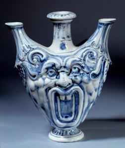 フランソワ2世・ド・メディシス（1544-1560）の製造による16世紀の軟磁性ボトル セーブル、磁器メーカー 作： Italian School