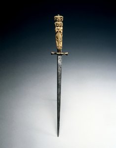 チャリティー、ジャスティス、ホープのフィギュアとして作られたグリップ付きスティレット、1650年頃（スチール、真ちゅう、アイボリー） 作： Italian School