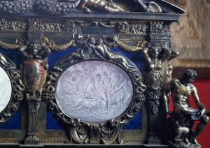ファルネーゼ・チェスト」バッカスの凱旋を描いた楕円形象嵌の詳細、セバスティアーノ・スバーリ（fl.1548-61）とジョヴァンニ・ベルナルド・ダ・カステル・ボロニェーゼ作 作： Italian School