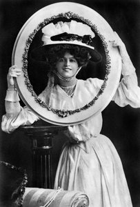 マリースタッドホルム1875-1930、イギリスの女優、1904年。