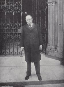 ロバートウォレス博士 作： J. Benjamin Stone