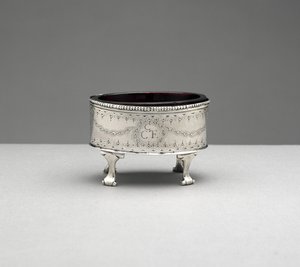 塩皿、c。 1785-1803（銀とガラス） 作： Jacob Gerritse (attr.to) Lansing