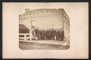 労働者の集合写真、1867-1869 ロッテルダムの東にあるシーラントのプラッセンの排水 (オブジェクトのシリーズ タイトル) 作： Jacobus van Gorkom jr.