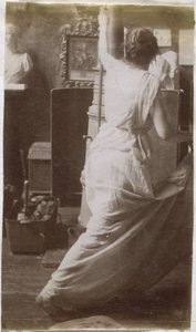 ジャック・ド・ラランのワークショップで後ろから見たドレープの女性モデルの習作 作： Jacques Lalaing (attributed to)