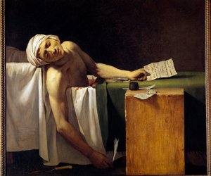 フランス革命。"Jean Paul Marat (1743-1793) was murdered in his bathtub on 13/07/1793" ジャック・ルイ・ダヴィッドの工房に所属していたジェローム・マルティン・ラングロワ（1779-1838）による絵画。19世紀