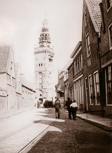 ストリートシーン、モニケンダム、オランダ、1898年。 作： James Batkin