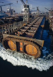 BART（ベイエリア高速鉄道）のトンネルチューブの一部。 作： James L Stanfield