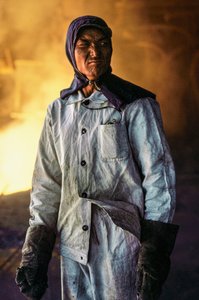  作： ジェームス・L・スタンフィールド