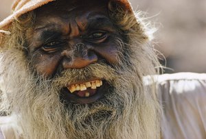 オーストラリアのアボリジニ男性の肖像。西オーストラリア州、マーブル・バー。