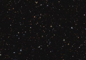 JWST 先進銀河系外探査（NIRCam画像） 作： James Webb Space Telescope (NASA)
