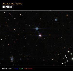 海王星広視野（NIRCamコンパス画像） 作： James Webb Space Telescope (NASA)