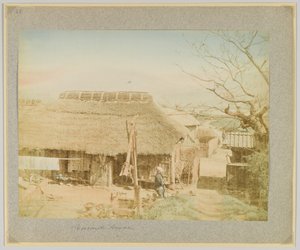日本の「百姓屋敷」（手彩色のモノクロ写真