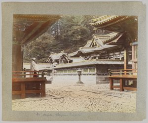 日光・唐招提寺（手彩色白黒写真 作： Japanese Photographer