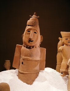 Haniwa (terracotta) 作： Japanese School
