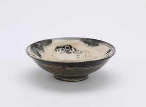 個人食器九州または京都、江戸時代、18〜19世紀（白釉、コバルト絵具、釉薬下） 作： Japanese School