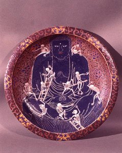 10個のスケルトン（セラミック）で仏を描いたプレート（182440も参照）