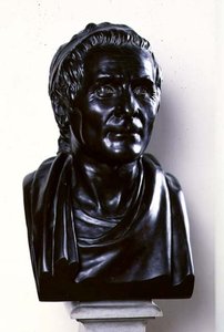 ジャン・ジャック・ルソー（1712-78）1778年（ブロンズ 作： Jean Antoine Houdon
