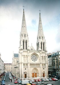 1854-59年に建てられたファサードの眺め 作： Jean Baptiste Antoine Lassus