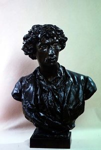 シャルル・ガルニエ（1825-98）の胸像（ブロンズ 作： Jean Baptiste Carpeaux
