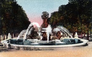 パリ：リュクサンブール公園のカミーユ・ジュリアン広場にある世界の4つの部分の噴水（世界の4つの部分）、または展望台の噴水、カルポーの噴水の眺め。建築家のガブリエル・ダヴィウド（1824年）によって1867年から1874年にかけて建設された。 作： Jean Baptiste Carpeaux
