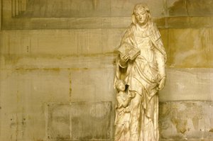 聖アンとその娘、聖母マリア（大理石）（248121および248123も参照）