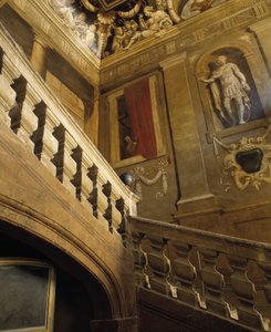 バロック建築：トロンプルイユ（だまし絵）で描かれた階段（17世紀ジャン・ダレ（1613-1668）の絵画。ホテル・ドゥ・シャトーレナードエクス・アン・プロヴァンス（Aix-en-Provence）、ブーシュ・デュ・ローヌ（Bouches-du-Rhone）（13）。 作： Jean Daret