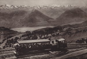 ベイ駅 リギ・クルム (白黒写真) 作： Jean Gaberell