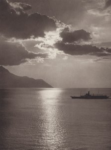 スイス: レマン湖、夜 (b/w 写真) 作： Jean Gaberell