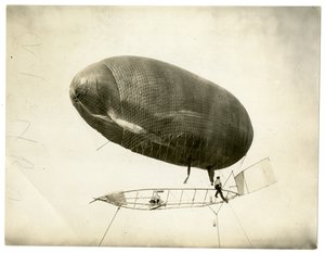 飛行船 "カリフォルニア・アロー" 作： Jessie Tarbox Beals