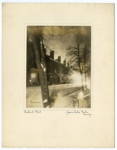 アメリカ・ボストン、チェスナット通り、1902-10年頃（ゼラチンシルバー写真 作： Jessie Tarbox Beals