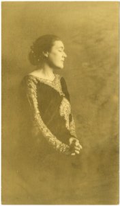 ファニー・ハースト 1909年～20年頃（ゼラチンシルバー写真