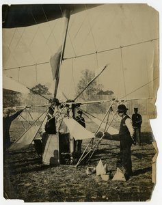 "飛行船「メテオ号 作： Jessie Tarbox Beals